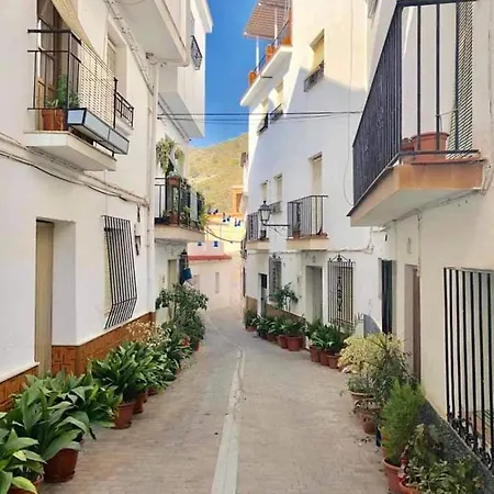 - Rio Hotel