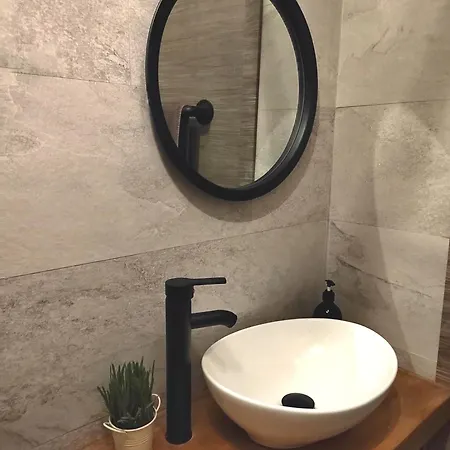 - Rio Hotel